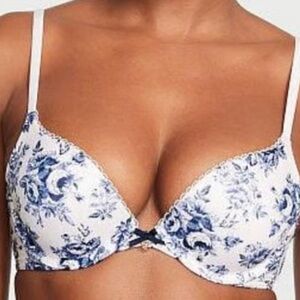 Victoria's Secret Lined Perfect Coverage bra with a blue white floral